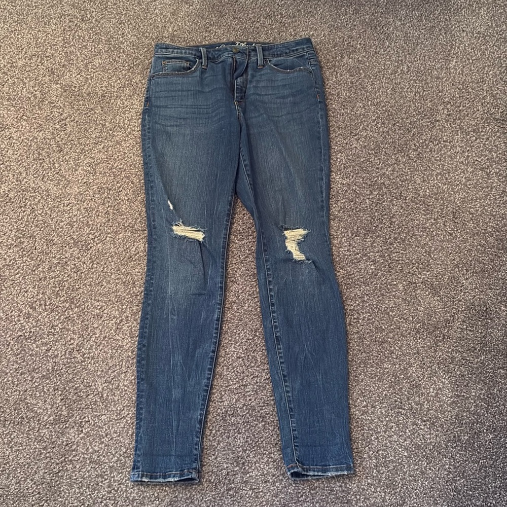 Universal Threads High Rise Skinny Size 8/29R
